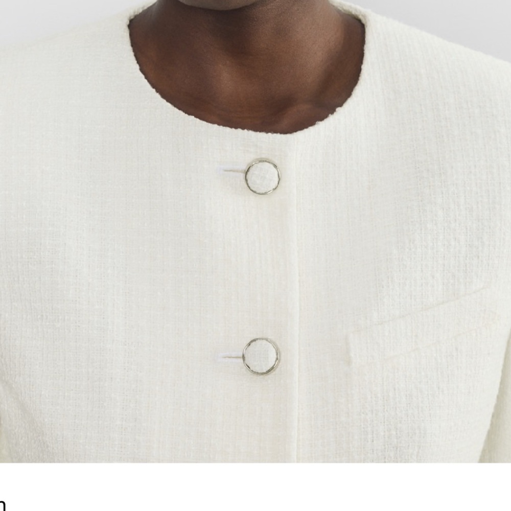 Aritzia cropped blazer